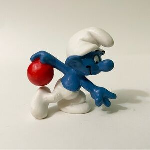 Vintage Smurfs Bowler Smurf PVC Figure Peyo